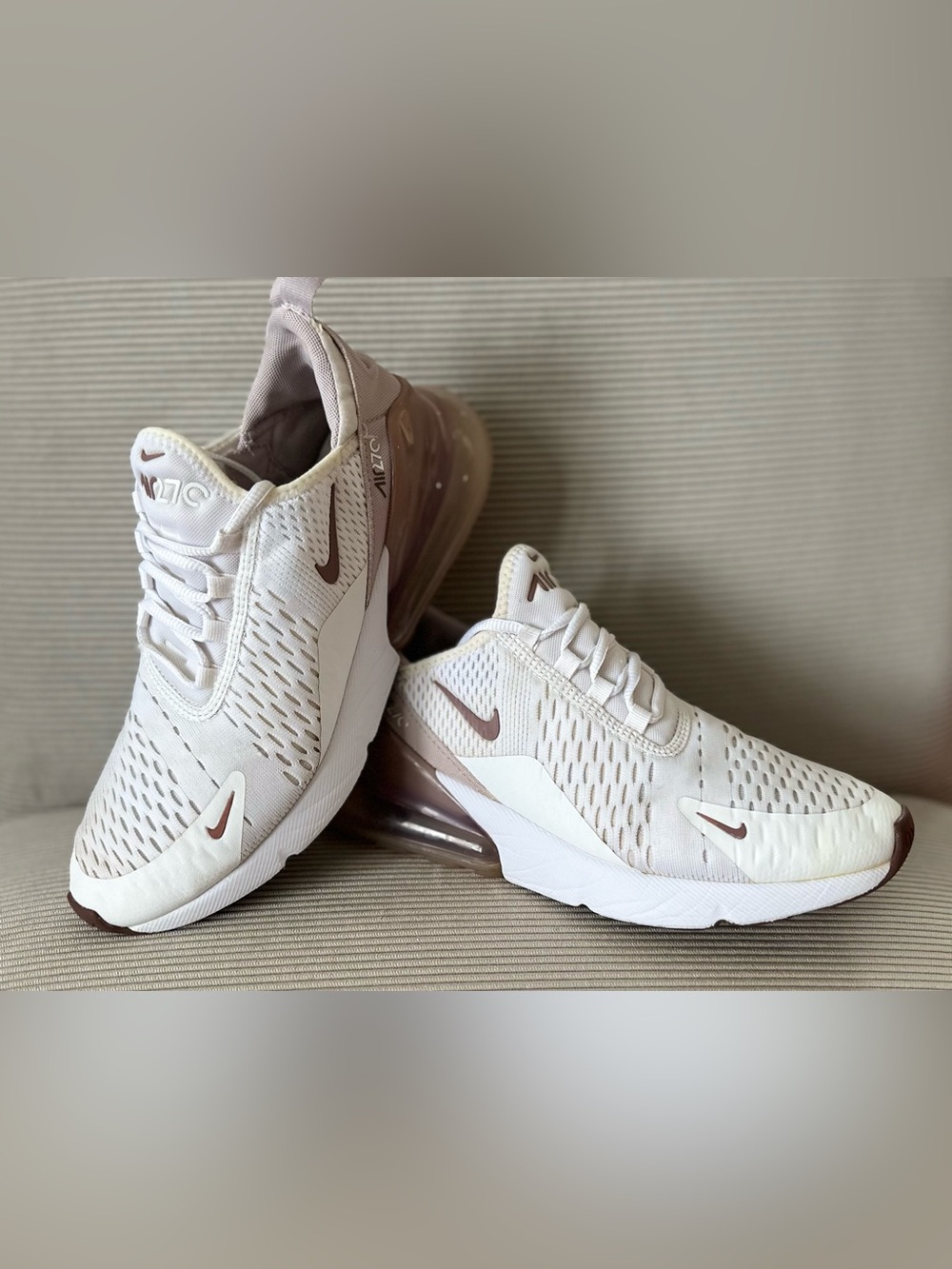 Nike Air Max 270 Women's Shoes White / Platinum Violet / Smokey Mauve size 7